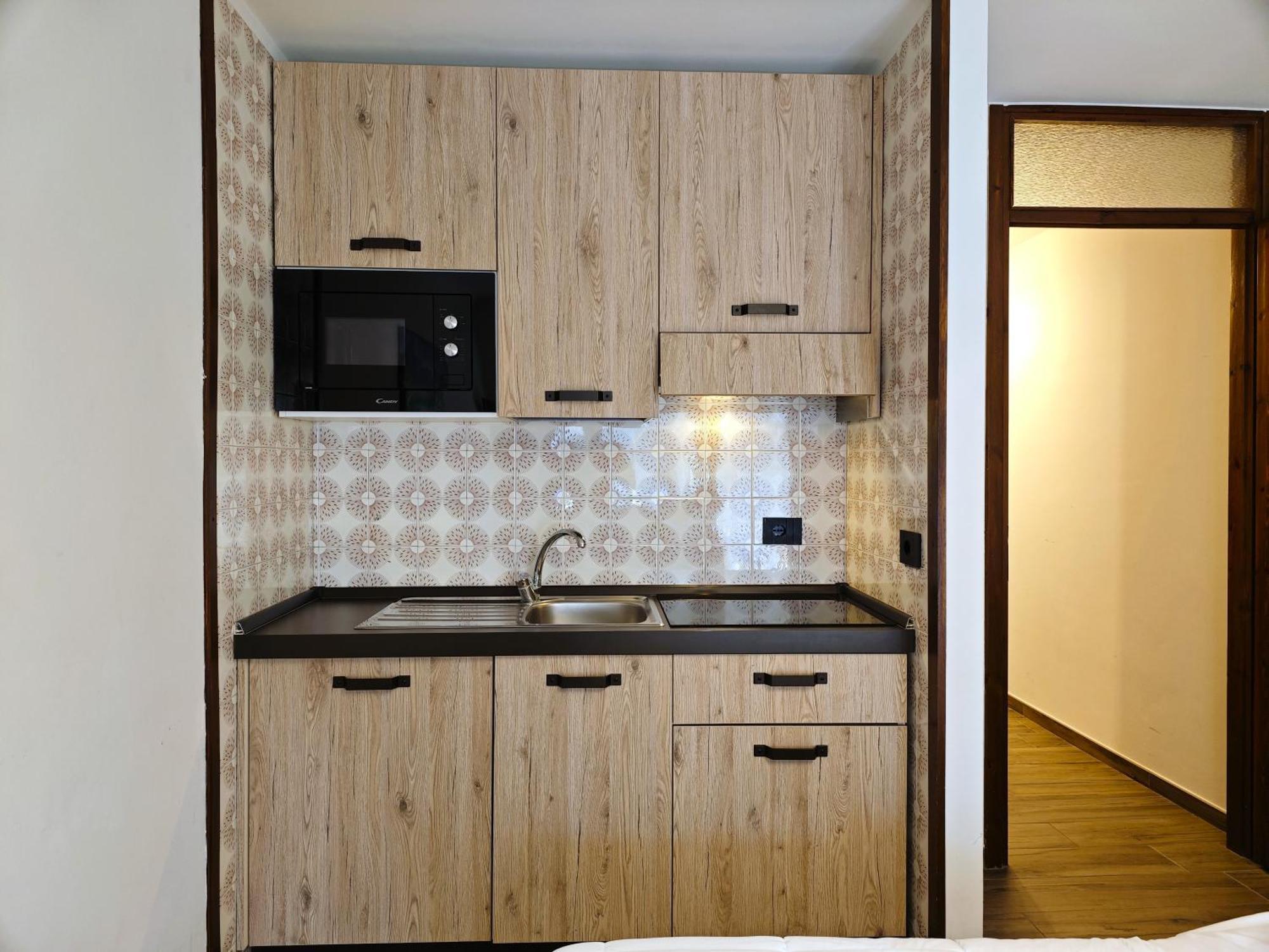 Hostdomus - City Center Apartment Colle Colle Sestriere Eksteriør billede